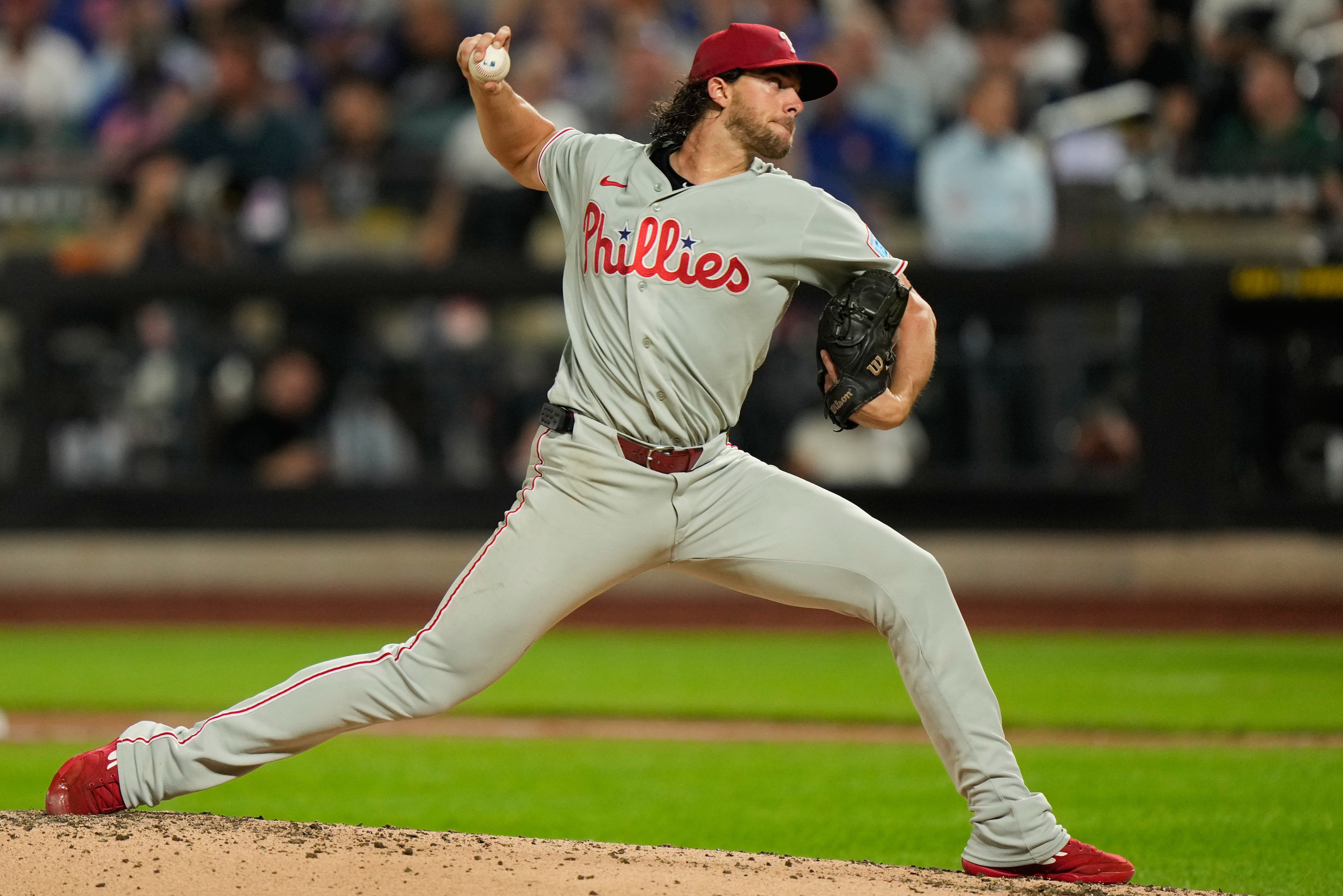 Aaron Nola delivers vintage performance in Phillies' shutout over Mets