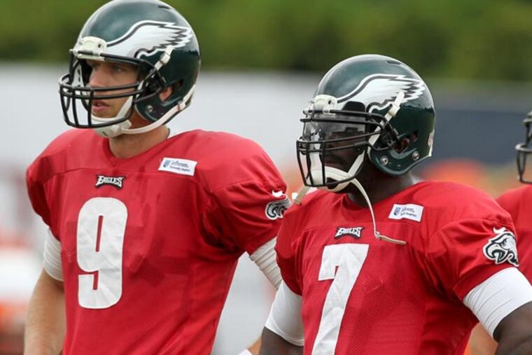 Nick Foles and Michael Vick. (Charles Fox/Staff Photographer)
