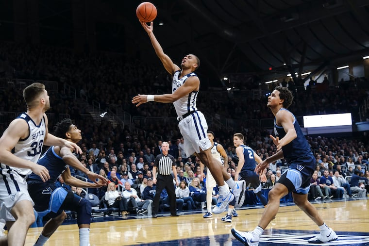 Butler guard Aaron Thompson shoots in front of Villanova forward Jeremiah Robinson-Earl, right, during the first half.
