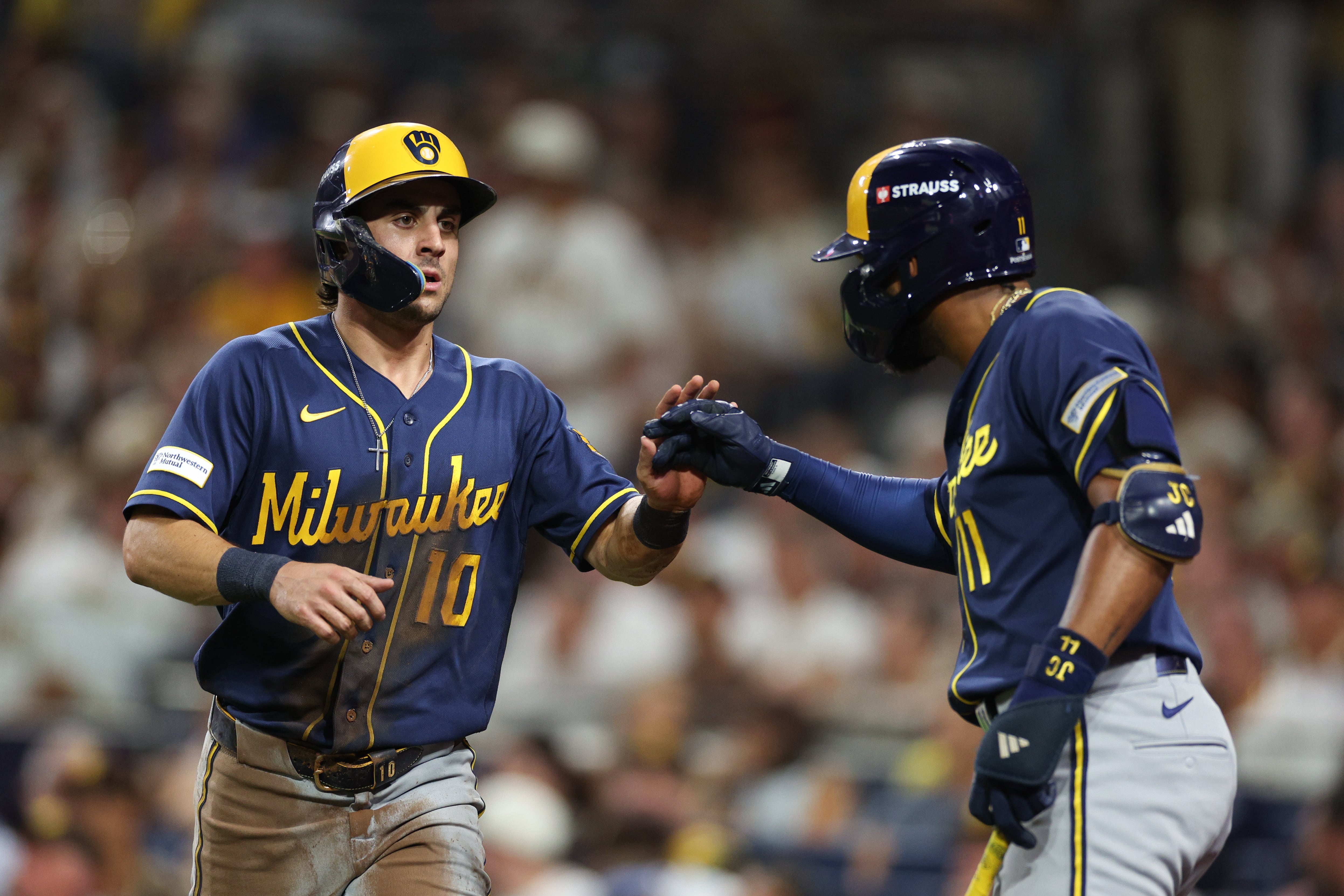 Brewers eliminate Padres with 3-1 win in Game 4, advance to NLCS rematch with Dodgers