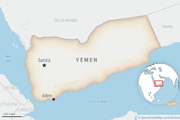 ويقول الحوثيون المدعومون من إيران في اليمن إنهم سيمنعون الشحن السعودي عند بوابة البحر الأحمر