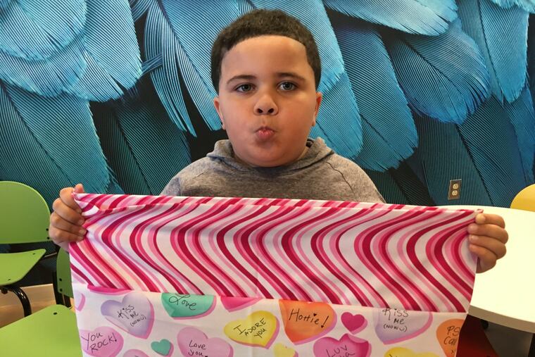 A few of volunteers from Ryan's Case for Smiles went to CHOP and sewed with the kids at the Buerger Center in the beginning of February. Valentine-themed cases were very popular that day.