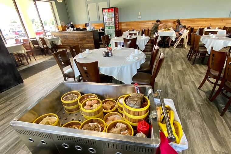 Dim sum carts roam the dining room at Kim Sum from the 10 a.m. opening till 3 p.m.