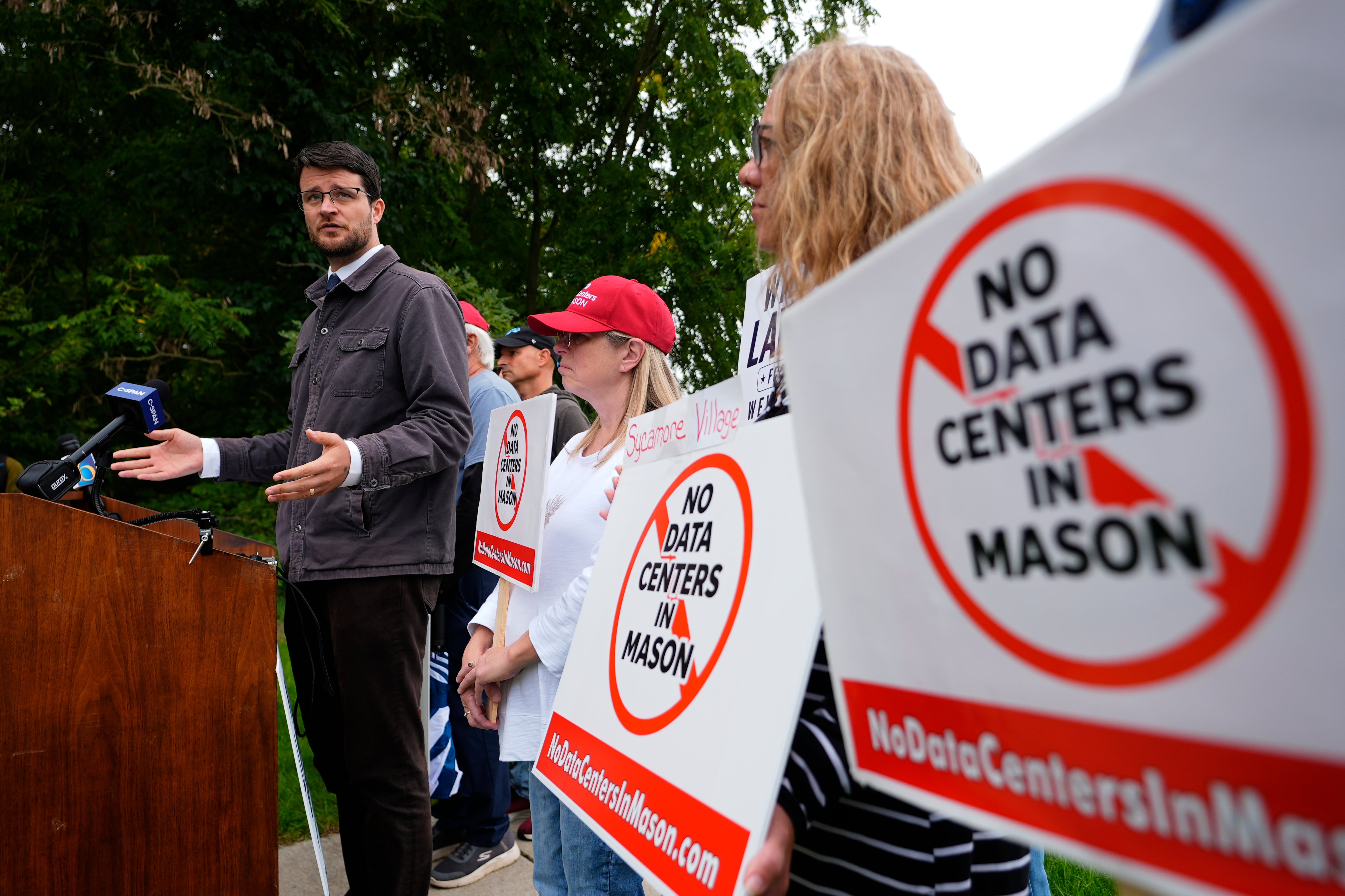 Michigan Congressional Candidate Leverages AI Concerns to Bridge Partisan Divide