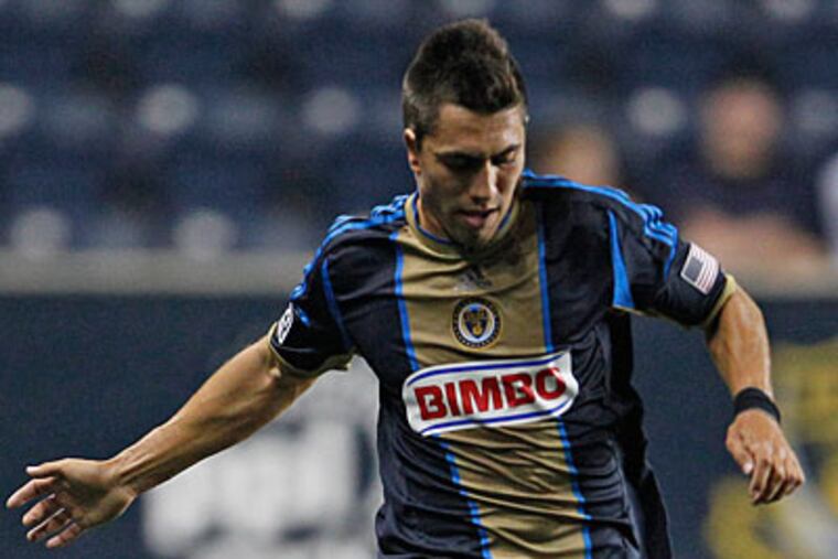 Michael Farfan scored in stoppage time to give the Union their first road win since April 29. (Ron Cortes/Staff file photo)