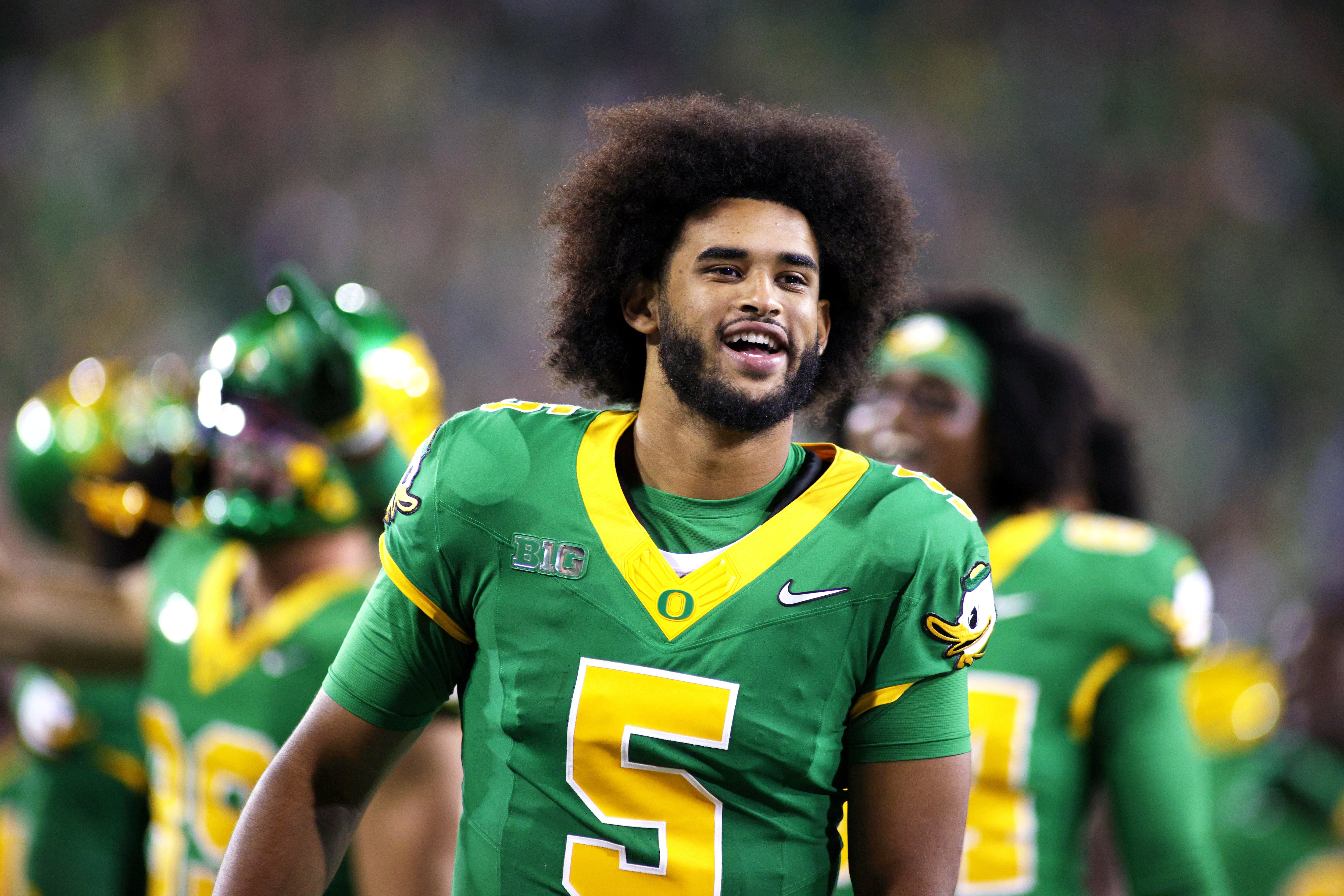 No. 20 Oregon's trip to No. 12 USC highlights huge weekend in Big Ten schedule