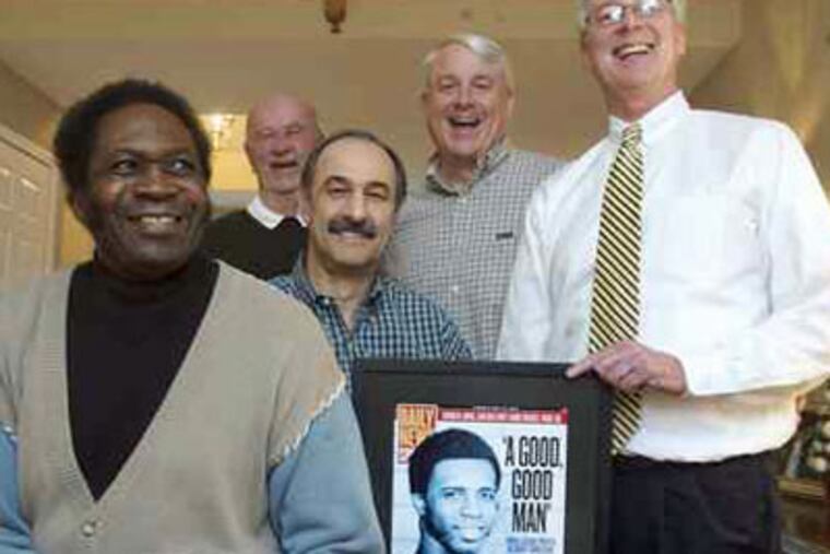 Villanova's 1971 players and coaches included (from left) Clarence Smith, assistant coach Dan Dougherty, Tom Ingelsby, Mike Daly, and Ed Hastings. Their star was the late Howard Porter. (John Costello / Staff Photographer)