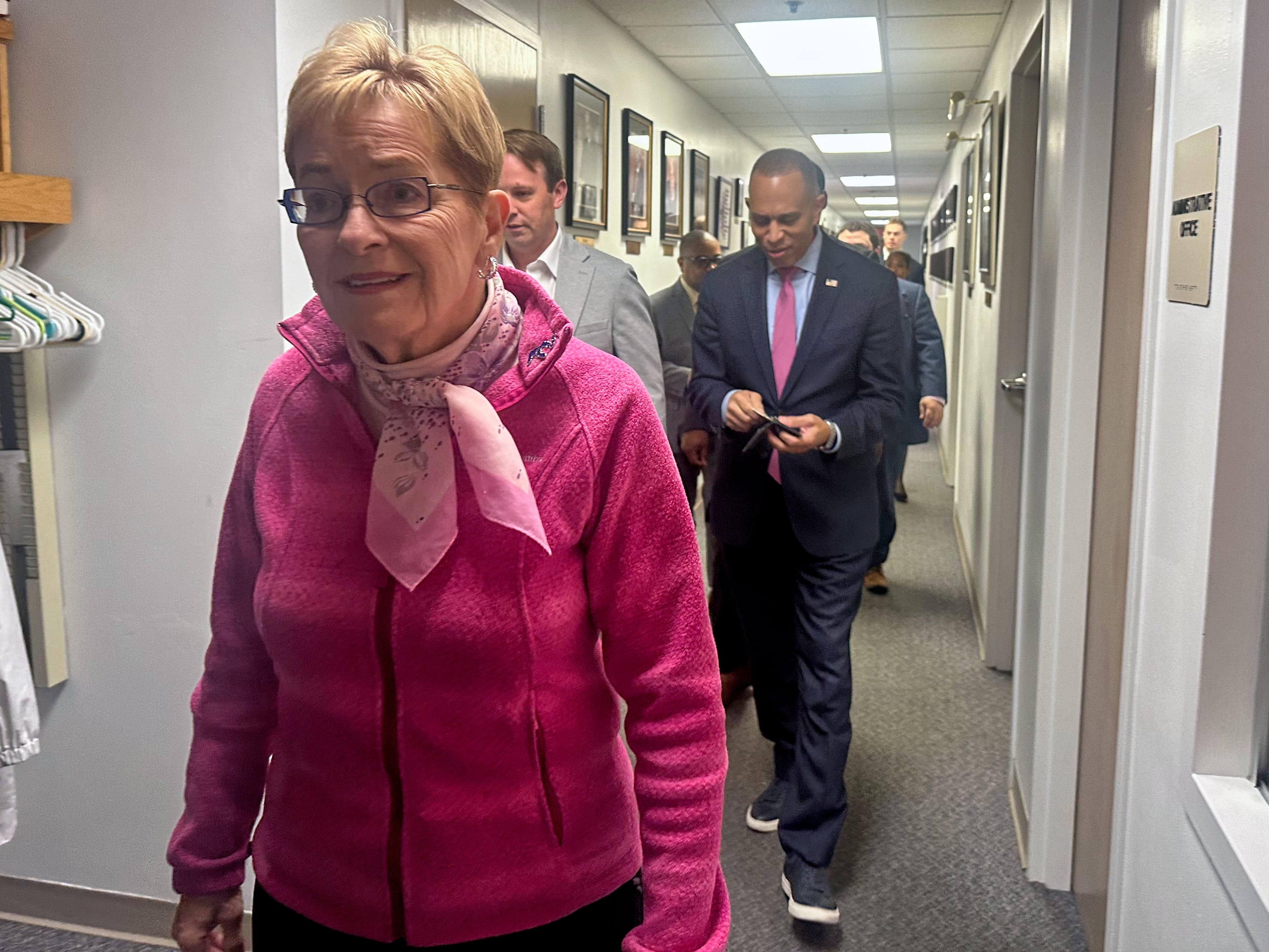 Jeffries Says Democratic Momentum Holds as Party Targets House Gains in Ohio