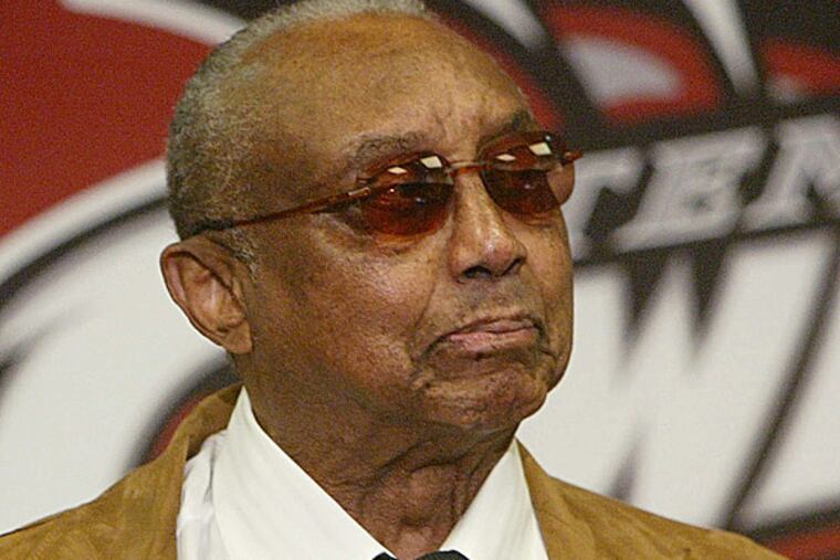 Former Temple head coach John Chaney. (Joseph Kaczmarek/AP)