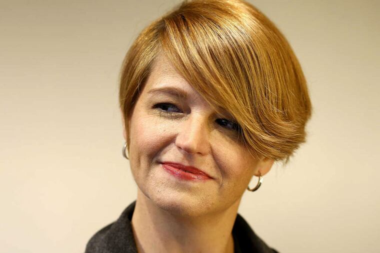 The hairstyle works for women who want to pepper their no-nonsense business look with a little play.