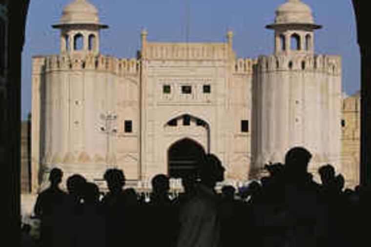Inmagine.com Zahra Saeed's favorite spot in Lahore, Pakistan - a rooftop restaurant - overlooks Lahore Fort. This is the Alamgiri Gate, the fort's main entrance.