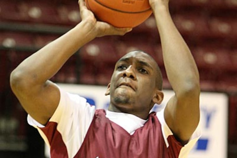 Langston Galloway and the St. Joe's Hawks are off to a 5-2 start on the season. (Steven M. Falk/Staff file photo)