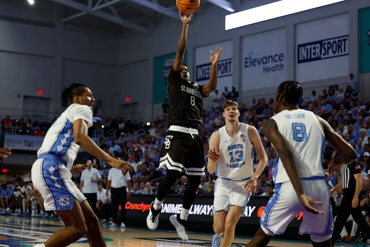 Guard Darryl "Buddy" Simmons II averaged 16.4 points in 35.4 minutes last season at St. Bonaventure.
