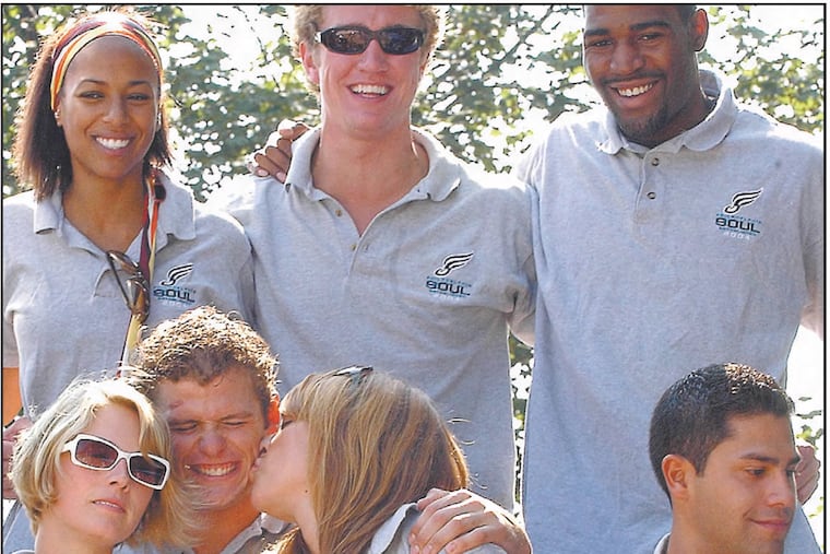 The cast of the Real World Philadelphia in 2004.