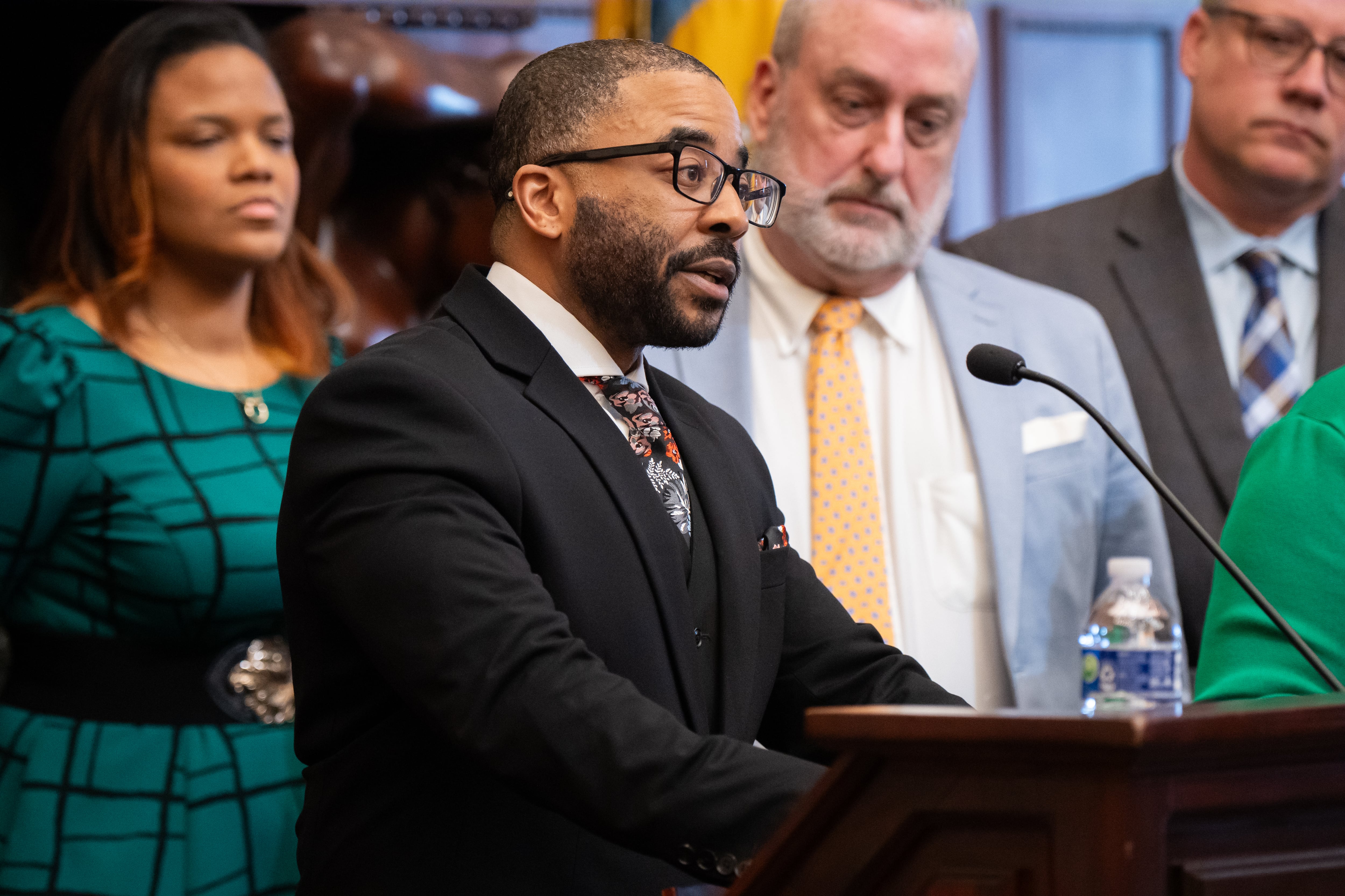 Philly DEI panel endorses Parker’s contracting overhaul as Black business owners warn of consequences