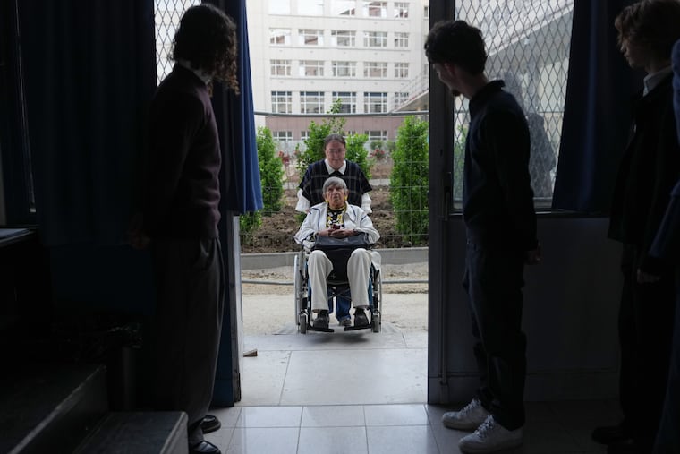 Ginette Kolinka, a 101-year-old survivor of Auschwitz, arrives to meet pupils at a high school in Saint-Maur-des-Fosses, outside Paris, in March.