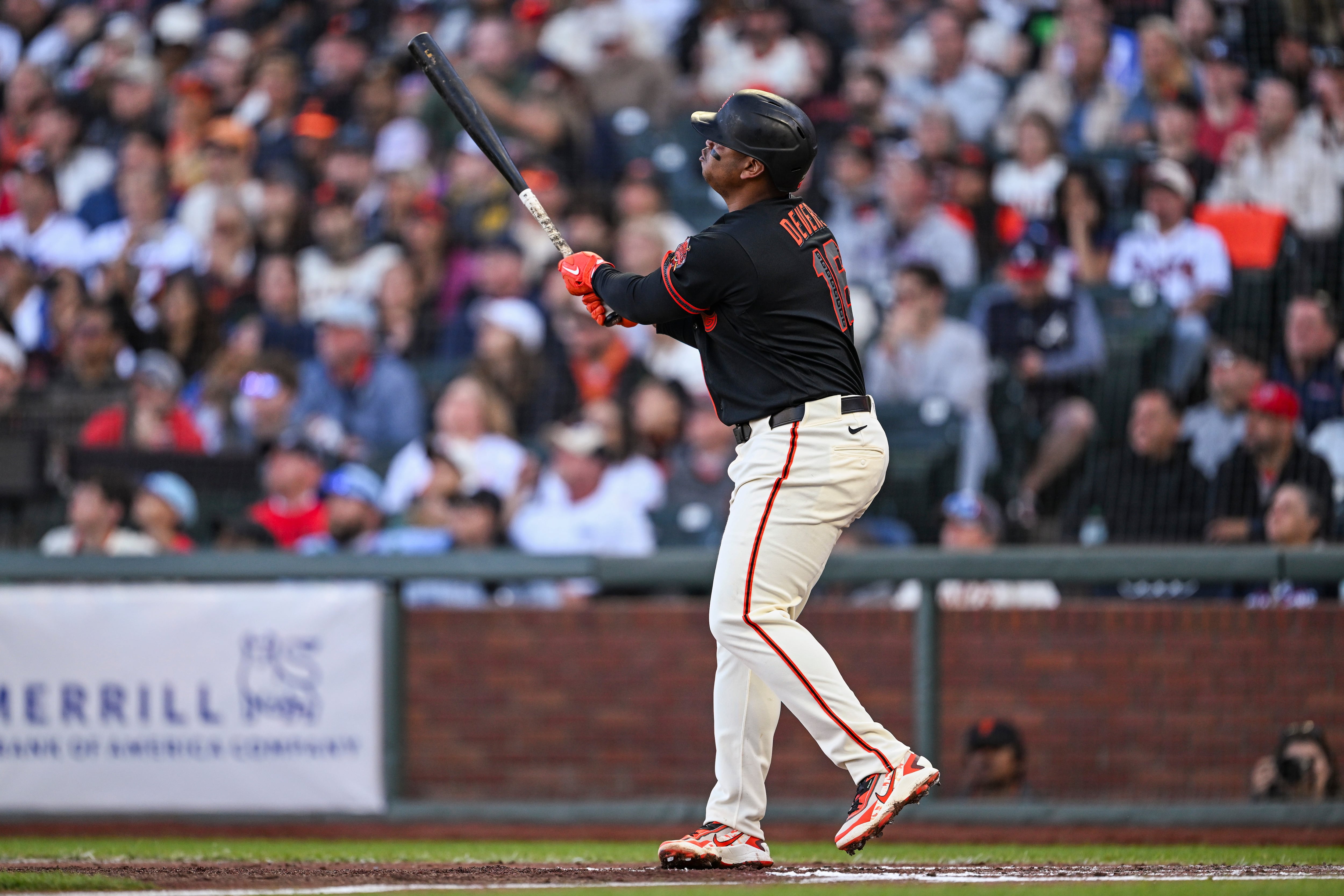 Rafael Devers homers twice and drives in 4 as Giants blank Braves 5-0 behind Logan Webb