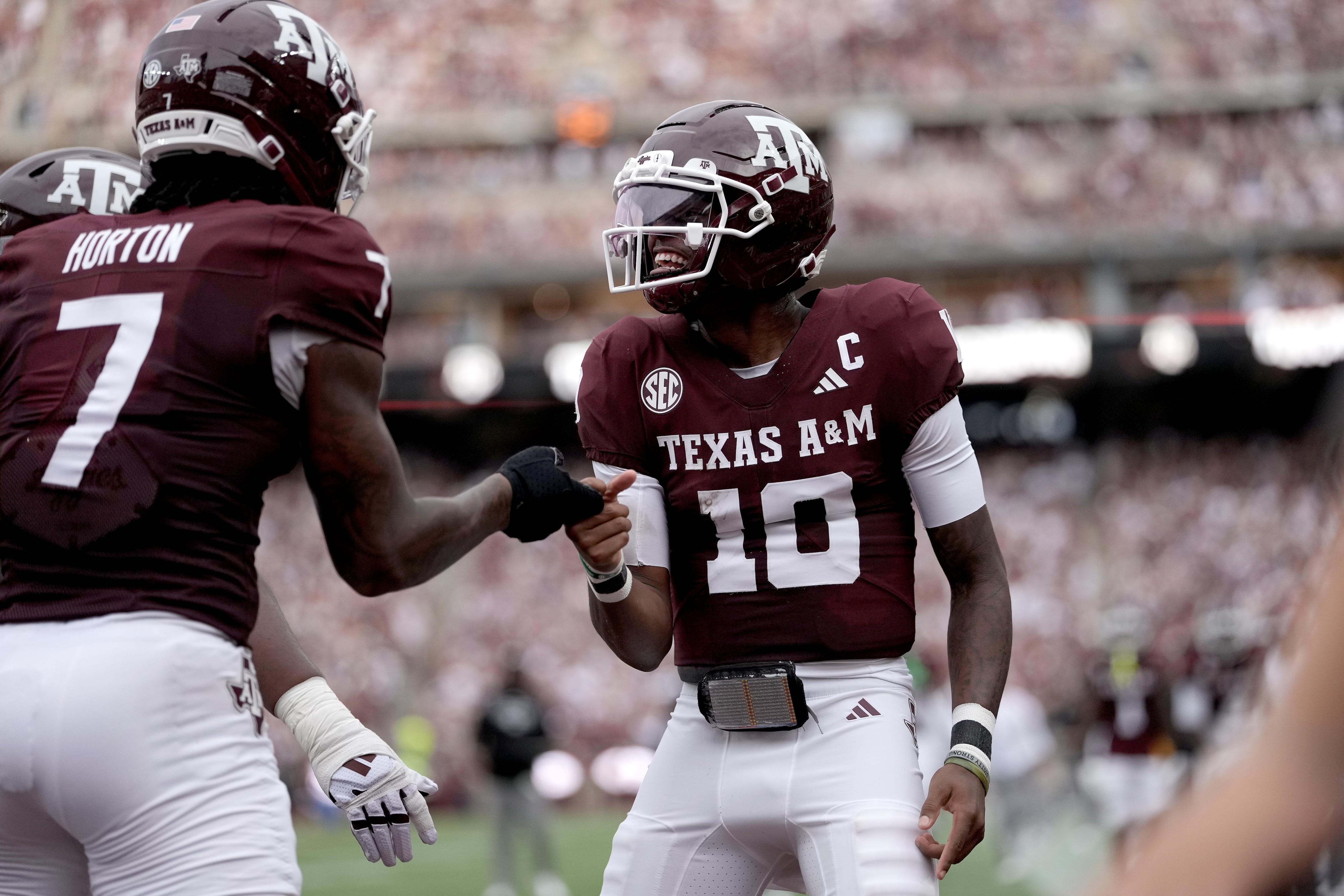Marcel Reed sparks No. 8 Texas A&M in a 50-0 rout of Missouri State