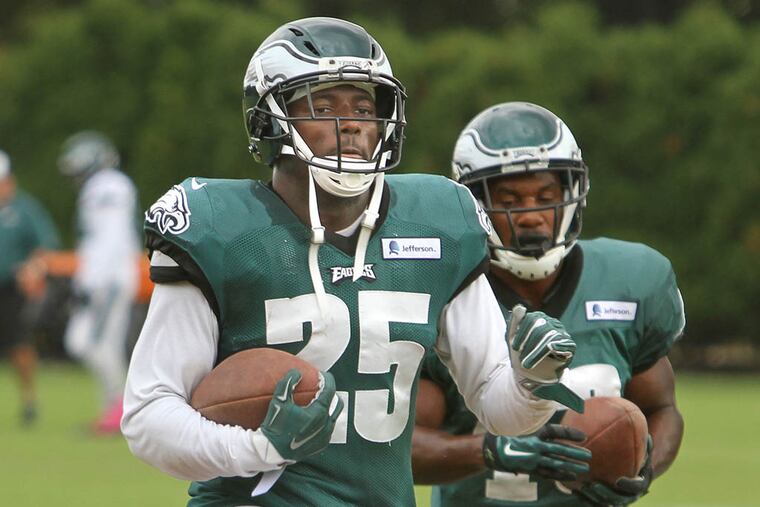 LeSean McCoy, with Darren Sproles, will face the Rams’ 30th-ranked run defense Sunday.