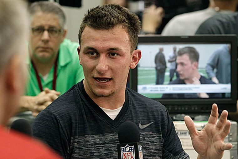 Texas A&M quarterback Johnny Manziel. (Patric Schneider/AP)