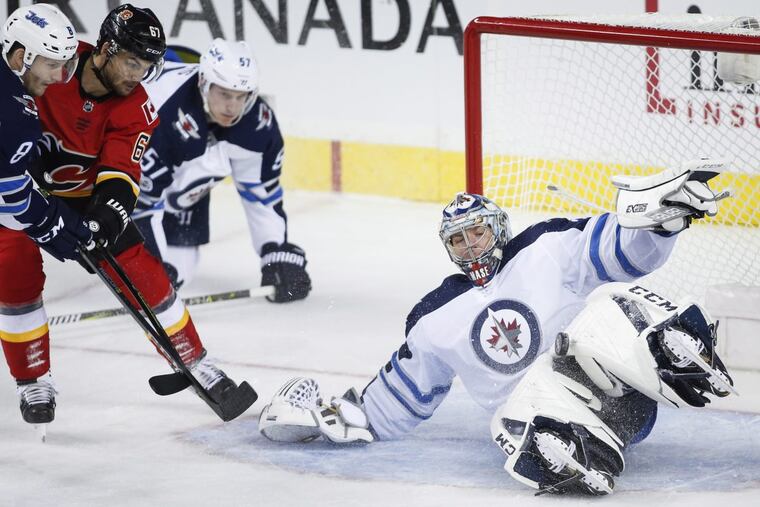 Former Flyers goalie Steve Mason and the Winnipeg Jets will host Mason’s old team on Thursday.