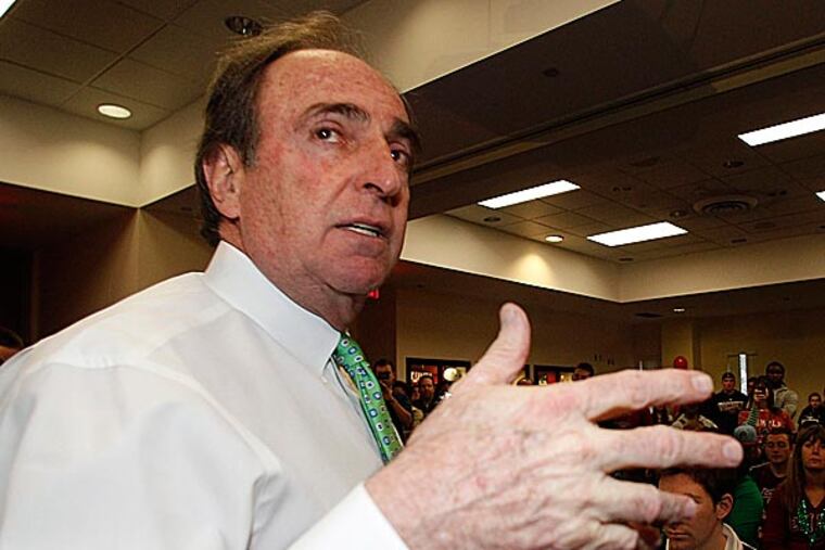 When Fran Dunphy addressed the gathering, he spent most of the time apologizing on behalf of his team. (Yong Kim/Staff Photographer)