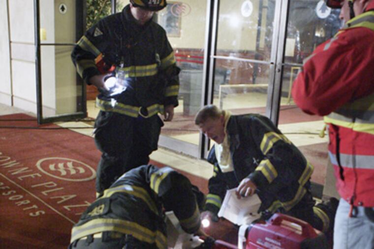 A small fire occurred Monday night at the Crown Plaza Hotel in Cherry Hill. (Elizabeth Robertson / Staff Photographer)