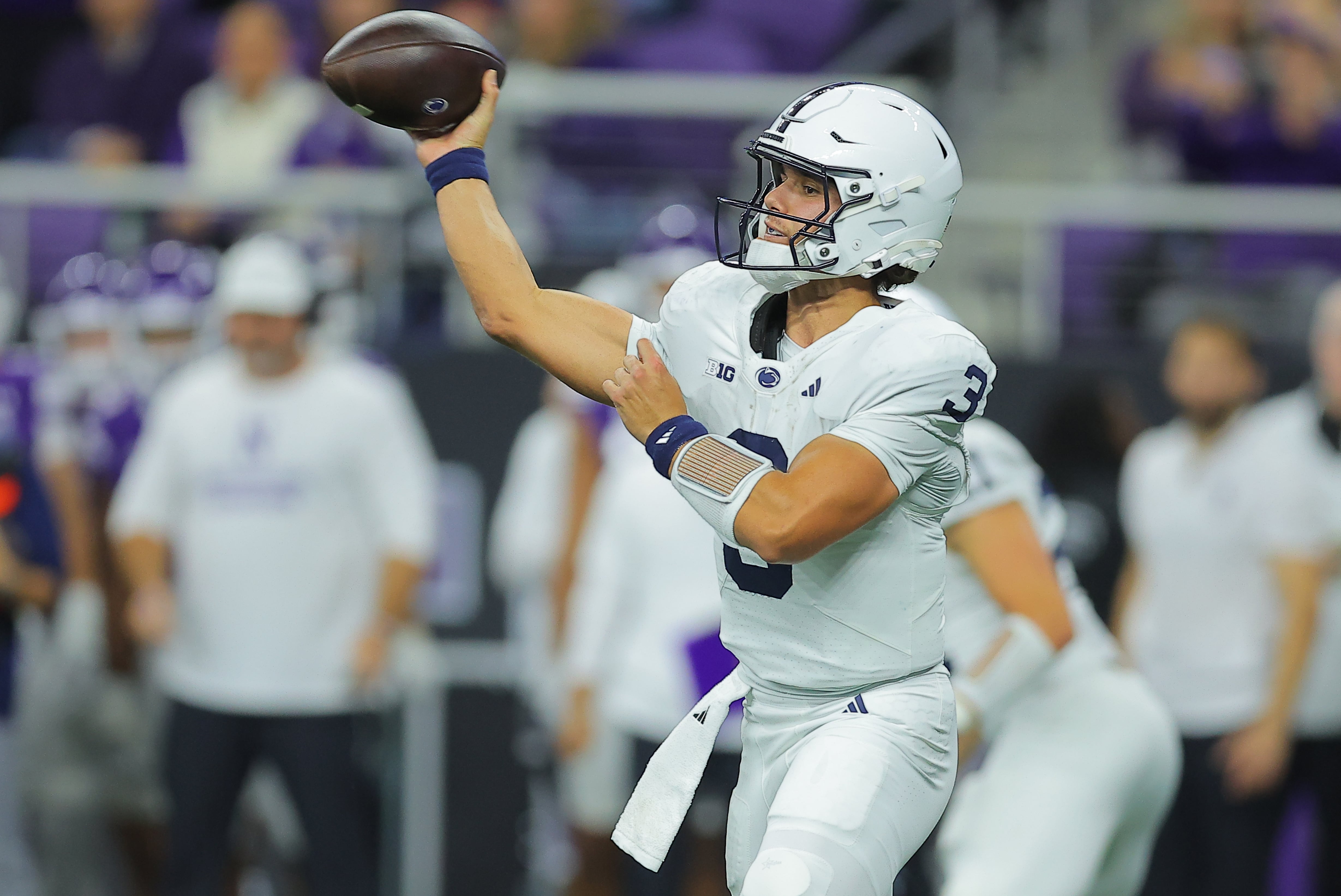 Northwestern runs freely over Penn State, which remains winless in Big Ten play