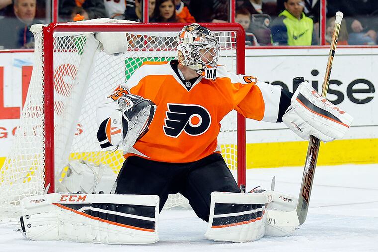 Flyers goalie Steve Mason.
