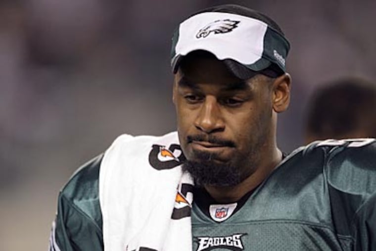 Donovan McNabb will not be wearing an Eagles uniform for the first time in his career next season. (Yong Kim/Staff file photo)
