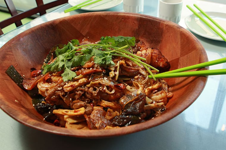 The spicy stir-fry bowl at Sakura Mandarin. ( MICHAEL BRYANT / Staff Photographer )