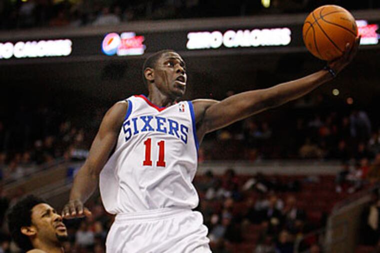 "We had some beautiful fast breaks," 76ers coach Doug Collins said of his team's win over the Phoenix Suns. (Ron Cortes/Staff Photographer)