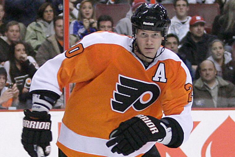 The Flyers will be without veteran defenseman Chris Pronger for four to six weeks. (Yong Kim/Staff Photographer)