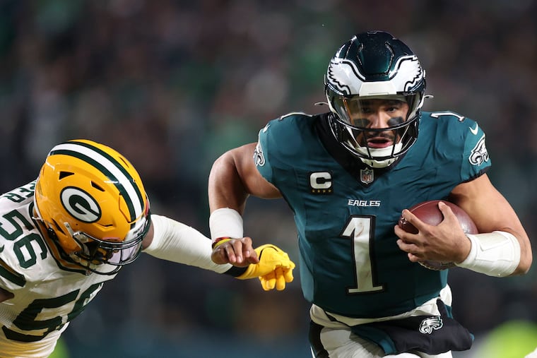 Eagles at Packers predictions: Our writers pick a winner for Week 10