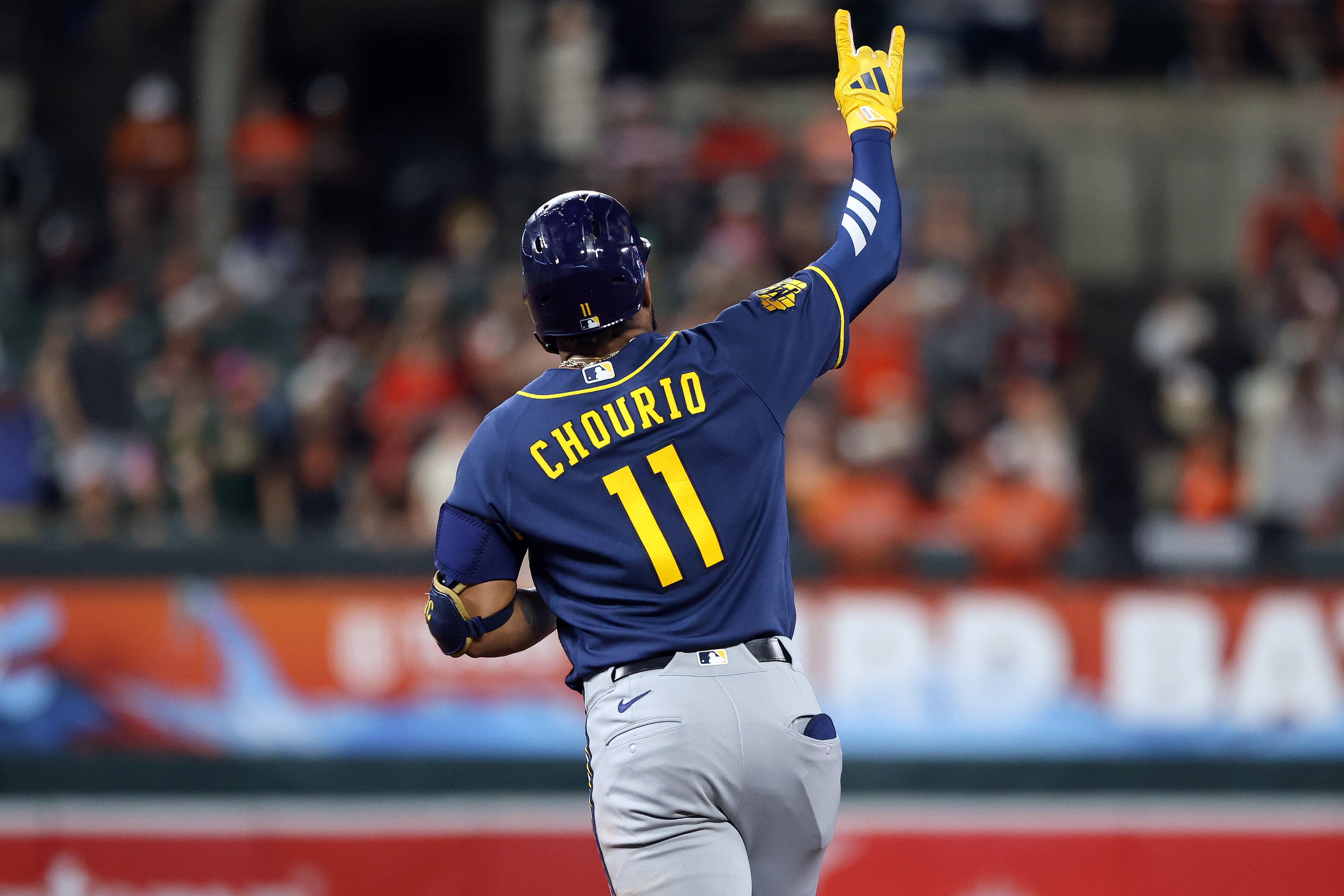 Chourio's homer and Frelick's RBI single in 10th carry Brewers past Orioles 6-5