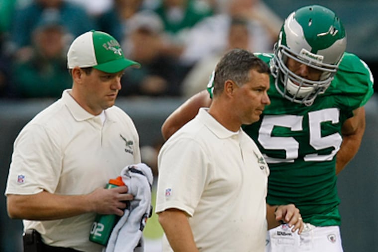 Stewart Bradley had one tackle before leaving the game with a concussion. (Michael S. Wirtz / Staff Photographer)
