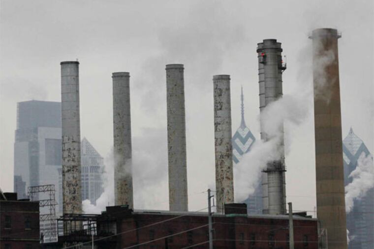 The Veolia Energy plant in Grays Ferry, which had to divert oil to its Center City site when a supplier failed to deliver. A barge had to make an emergency delivery to resupply the plant. (Michael S. Wirtz / Staff Photographer)