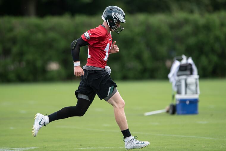 Carson Wentz put most concerns about his back injury to rest with Monday's practice.