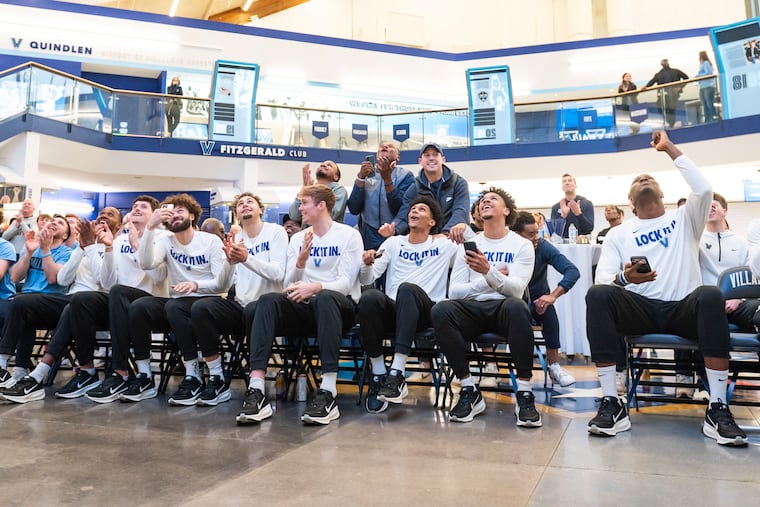 Villanova gathers together during Selection Sunday. The Wildcats will face No. 9 seed Utah State in San Diego on Friday.