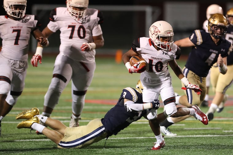 At 5-foot-5 and 155 pounds, Imhotep wide receiver D'Shaun Seals (10) hopes to come up big for the Panthers in 2019.