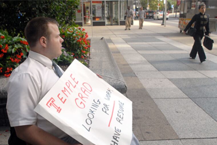 Kevin Smiley wants to be a sportswriter: "Philadelphiais a better place for me to live than Lancaster. I have more freedom here." (Tom Gralish / Staff Photographer)
