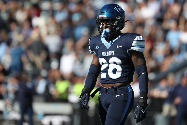 Villanova graduate defensive back Tyrell Mims had a game-shifting interception that fueled a 20-14 road win over Hampton on Saturday.