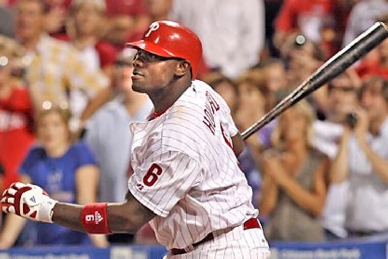 Ryan Howard fielded ground balls yesterday before the Phillies game against the Dodgers. (Steven M. Falk / Staff file photo)