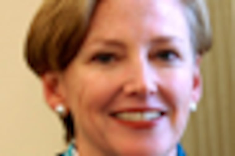 Incoming DuPont Co. President and CEO Ellen J. Kullman is seen during a photo opportunity Tuesday, Sept 23, 2008 at DuPont Co. Headquarters in Wilmington, Del. DuPont announced Tuesday that current chief executive Charles Holliday Jr. is stepping down after 10 years as CEO and will be replaced by Kullman, an executive vice president who has spent 20 years with the company and formerly led the unit that makes the material for body armor. (AP Photo/Bradley C Bower)