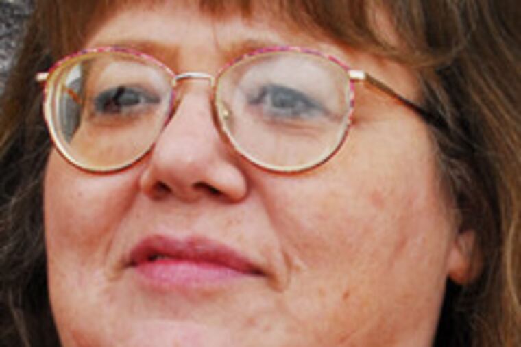 Lisa Williams: "Our guys should be allowed to stay over there and completethe mission."