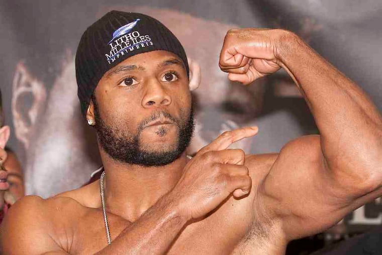 WBC light-heavyweight champ Jean Pascal said of the bout: "It's going to be a good start for me to beat a legend."