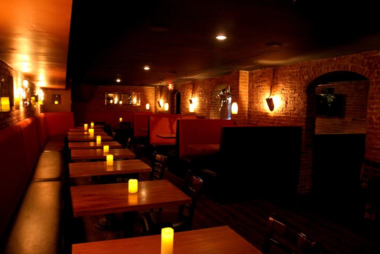 Six Feet Under, 727 Walnut St.