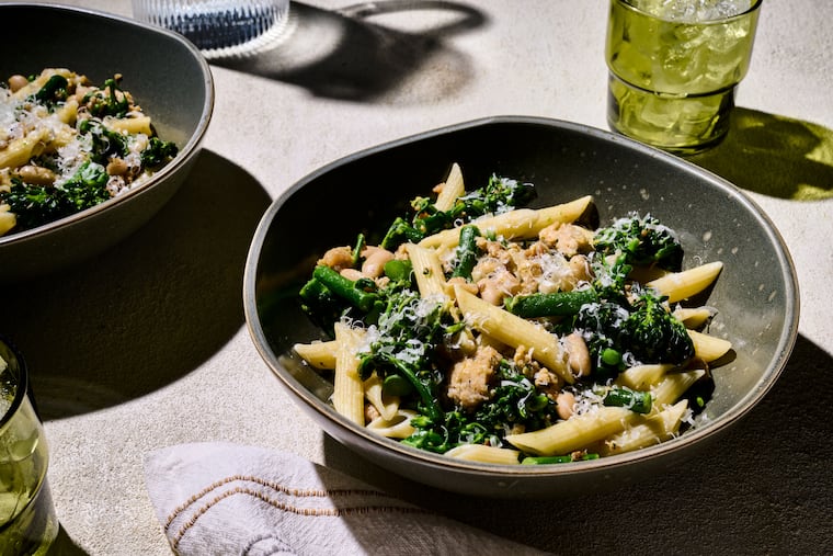 Pasta With With Sausage, Beans and Broccoli Rabe. MUST CREDIT: Marvin Joseph/The Washington Post