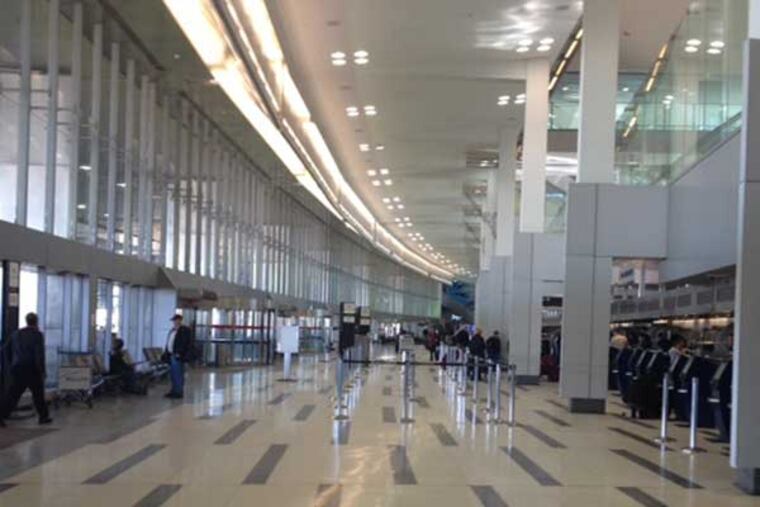 Philadelphia International Airport. (Aubrey Whelan / Staff)