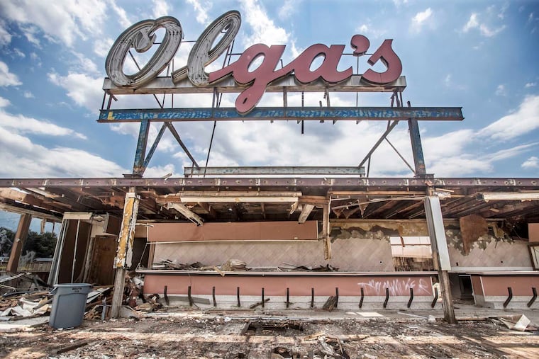 The culinary landmark at Routes 70 and 73 in Marlton is now a fertility clinic, but the red rooftop signs are now at Olga’s on Route 73 at Baker Boulevard.